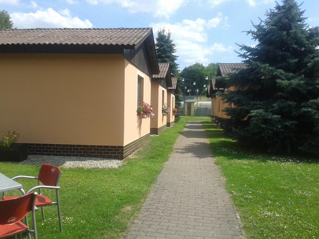 Вилла Sportcentrum Dvorak Глубока-над-Влтавой Экстерьер фото